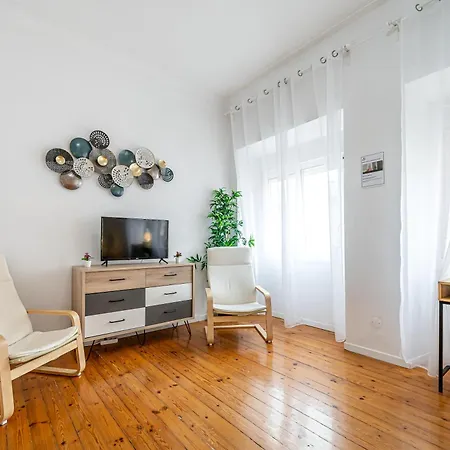 April Square By Lisbon With Sintra - Shared Bathrooms Amadora