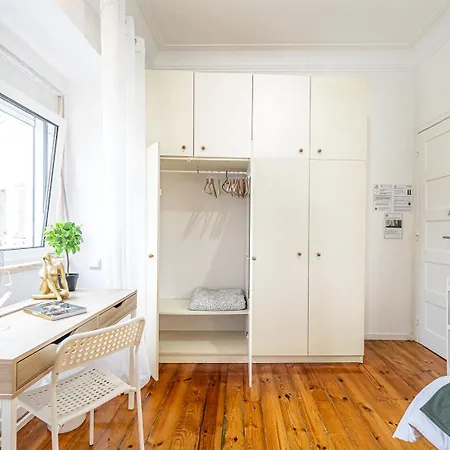 April Square By Lisbon With Sintra - Shared Bathrooms Amadora